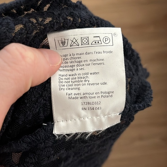 Sezane Daisy navy blue lace top - Picture 8 of 10